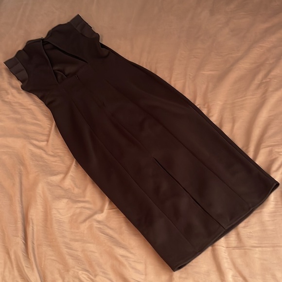 NWOT Tall midi high neck pencil dress with cut out back and shoulder detail - Picture 7 of 8